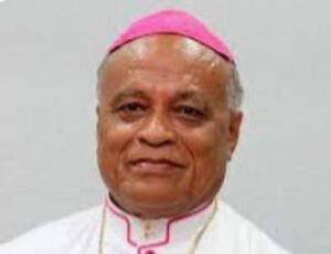 Uskup Mgr. Frans Ajak Umat Ciptakan Generasi Baru