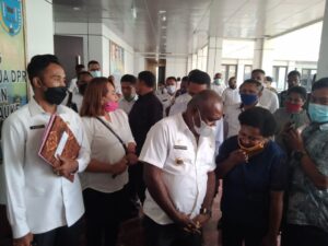 Jika Pejabat Merauke Kontinyu ke Jakarta, Romanus : Apa Yang Kalian Cari Disana?