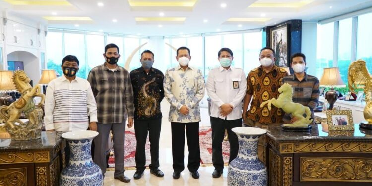 Bamsoet Gelar Turnamen Catur Nasional Indonesia Master, Piala Bergilir Ketua MPR RI dan Piala Tetap Menpora