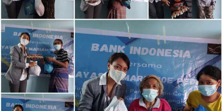 Yayasan Mariamoe Peduli dan Bank Indonesia Bagi Sembako Untuk Warga Terdampak Covid-19