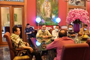 Terima KIP Kaltim, Bamsoet Ingatkan Pentingnya Keterbukaan Informasi Publik