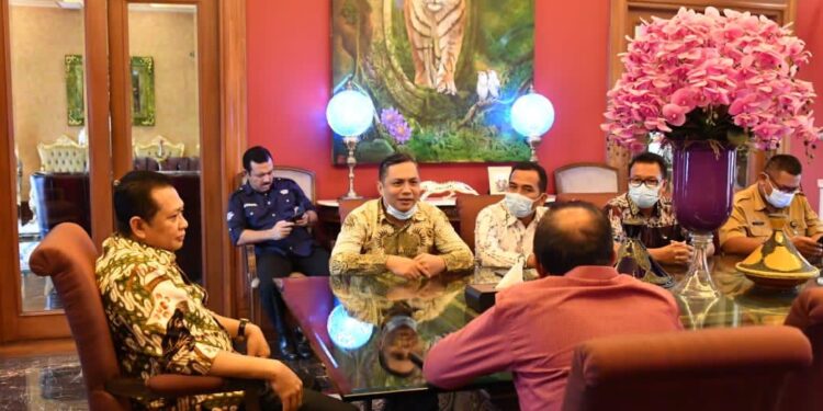 Terima KIP Kaltim, Bamsoet Ingatkan Pentingnya Keterbukaan Informasi Publik