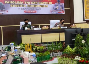 Panglima TNI dan Kapolri Pastikan Negara Tak Akan Kalah Dari Teroris