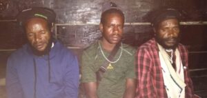 Tiga Anggota Kelompok Kriminal Bersenjata Papua Serahkan Diri