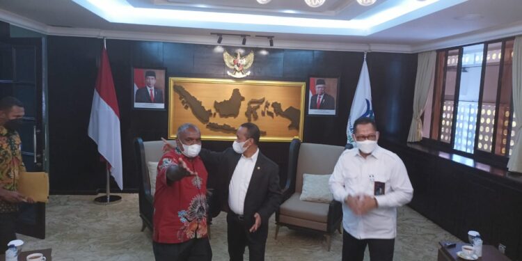 Dihadapan Budi Waseso, Bupati Merauke Sampaikan Petani Rugi  Kalau Jual Gabah