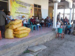 Reses di Lembata, Yohanes De Rosari Bantu Korban Banjir Omesuri