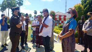 Kajari Lembata Azrijal, S.H, M.H. : Terhadap Sejumlah Kasus, Kami Mohon Waktu Untuk Pelajari