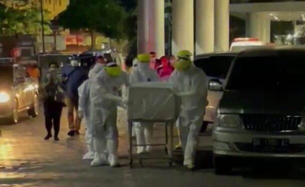 Jemput Jenazah Bupati Sunur Hanya Pemda Lembata, Masyarakat Tetap di Rumah