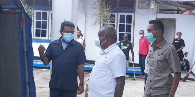 Merauke Masuk PPKM Level 4,  Romanus : Harusnya Perkantoran, Swalayan dan toko ditutup