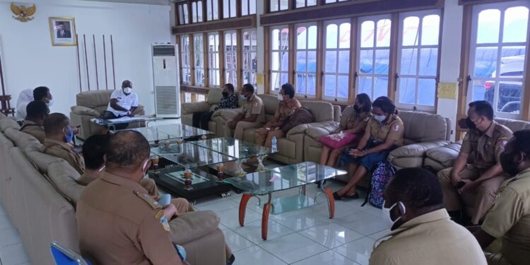 Bupati Merauke Ingatkan Para Lurah Soal Data Kependudukan