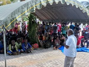 Romanus Mbaraka Ajak Masyarakat Okaba Sukseskan PON XX