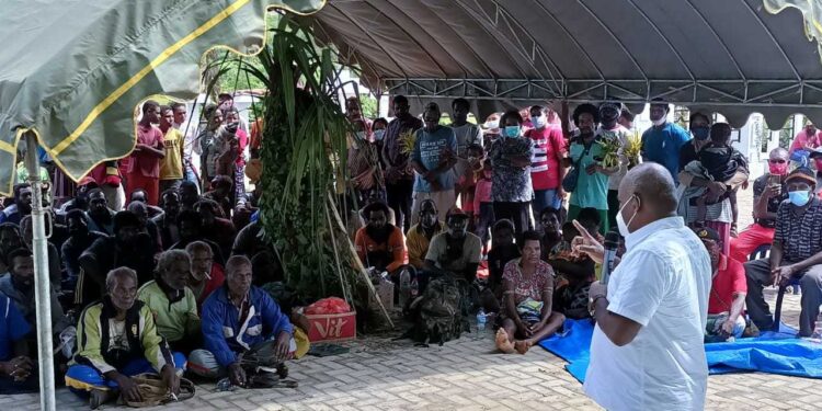 Romanus Mbaraka Ajak Masyarakat Okaba Sukseskan PON XX