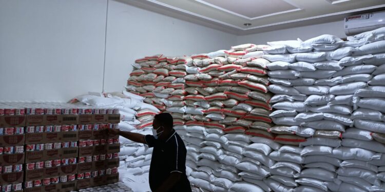 Mulai Senin, Pemkab Merauke Distribusi Bantuan Beras dan Susu Untuk Masyarakat