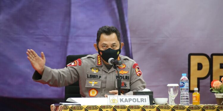Kapolri Minta Warga Papua Barat Isolasi Terpusat Cegah Covid-19