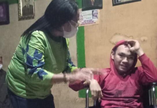 Sembari Teteskan Air Mata, James Titip Pesan Untuk Bupati dan Wakil Bupati Manggarai Timur