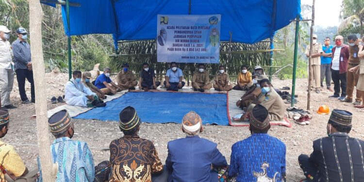 Bupati Matim Andreas Agas Minta Warga Desa Sangan Kalo Jaga Sumber Air Tetap Lestari