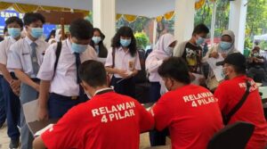 Bamsoet Ajak Elemen Bangsa Gotong Royong Sukseskan Vaksinasi Nasional