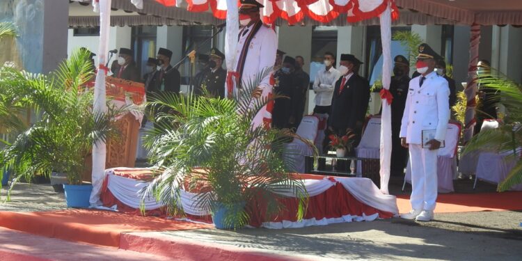 Pidato Perdana HUT RI : PLT Bupati Lembata Minta Spirit “Taan Tou” Jadikan Lembata Produktif