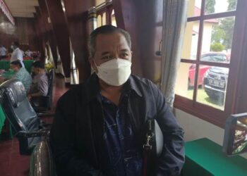 Ketua Harian Subda PON Merauke :  Masih Dirakit di China, Lampu di Lapangan  Stadion Katalpal Belum Dipasang