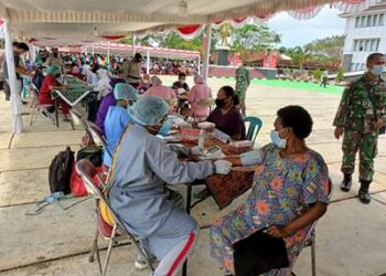 Subda PON Merauke ‘Jemput Bola’ Lakukan Vaksinasi Untuk Masyarakat di Sekitar Venue