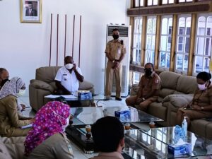 Pertemuan Dengan Para Dokter, Romanus : 	Banyak Warga Merauke OTG Covid-19