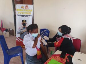 160 Siswa-Siswi di SMKN I Tanah Miring Divaksin, Kepsek : Terimakasih Subda PON Merauke