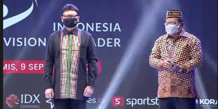 Bupati Manggarai Timur, Sabet Penghargaan Dalam Ajang Visionary Leader 2021
