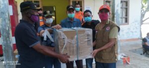 BPBD NTT Serahkan Bantuan Untuk Korban Banjir  Bandang di Ngada