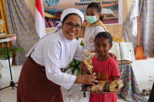 SMPK Santu Gabriel Larantuka Gelar Lomba Bercerita Kitab Suci