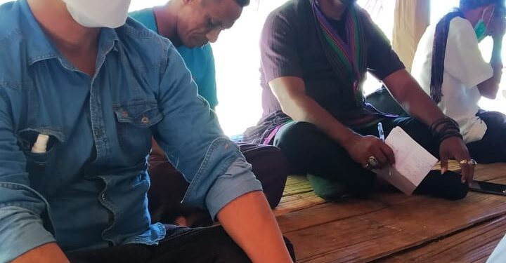 Kadis Dikbud NTT Linus Lusi Dorong Tenun Ikat Jadi Program Lokal Sekolah di Lembata