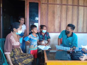 Mahasiswa  KKN STPM Ende Sosialisasi Pemenuhan Hak Sipil Anak  di Desa Reka