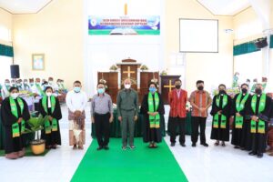 Gubernur NTT, Viktor : Pemerintah, Gereja dan Masyarakat Mampu Menuntaskan Kemiskinan