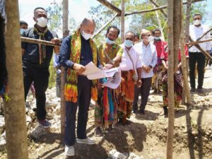 Gubernur VBL : Gereja dan Pemerintah Wajib Bangun SDM  NTT