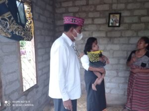 Wabup Stefanus Akhir Pekan Bersama Penyandang Cacat  di Manggarai Timur