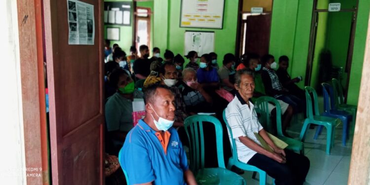 Warga Desa Tiwu Tewa Ende, Terima BLT Tahap ll