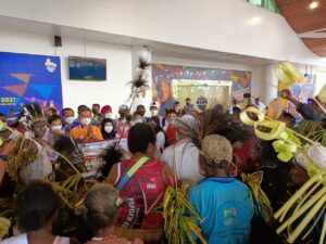 Gegap Gempita Penyambutan Atlet Papua Cabor Wushu Taolu