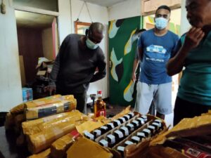 Aparat Kepolisian di Okaba  Gerebek Puluhan Miras 	Berlabel di Rumah Seorang Pegawai Bank