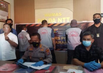 Polda NTT Serahkan 3 Tersangka Kasus Korupsi Awololong, Terancam 20 Tahun Penjara