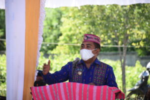 Bupati Mabar Kejar Target Lepas Masker