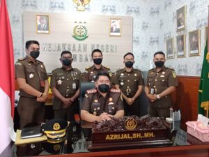 Kajari Azrijal,SH.,MH.,Lantik Kasi Pidsus Baru Kejaksaan Negeri Lembata