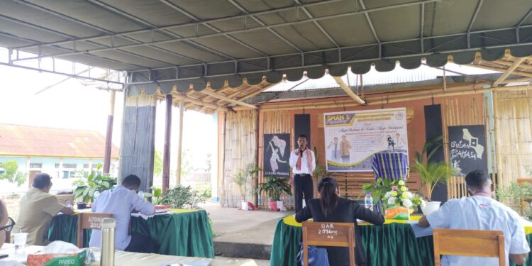 Jelang Sumpah Pemuda, SMAN 1 Nagawutung Gelar Lomba Pidato Aneka Bahasa