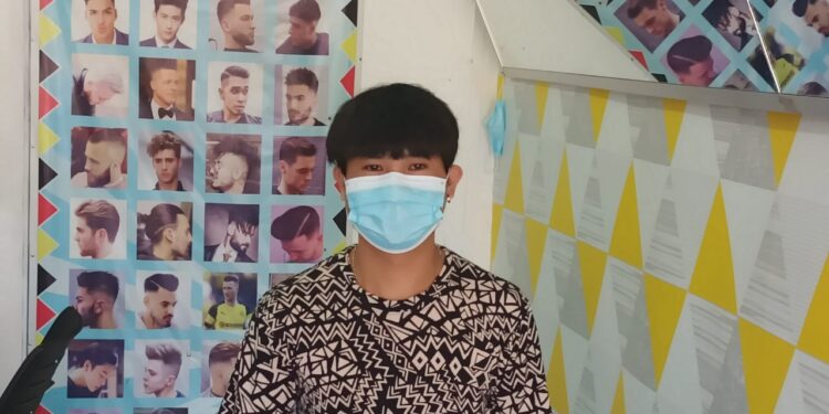 PON XX Papua, Pemangkas Rambut Ngaku Rasakan ‘Tetesan’ Uang