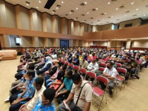 Pertemuan Dengan Ratusan Ketua RT, Romanus : Politik Sudah Selesai, Mari Kita Bersatu