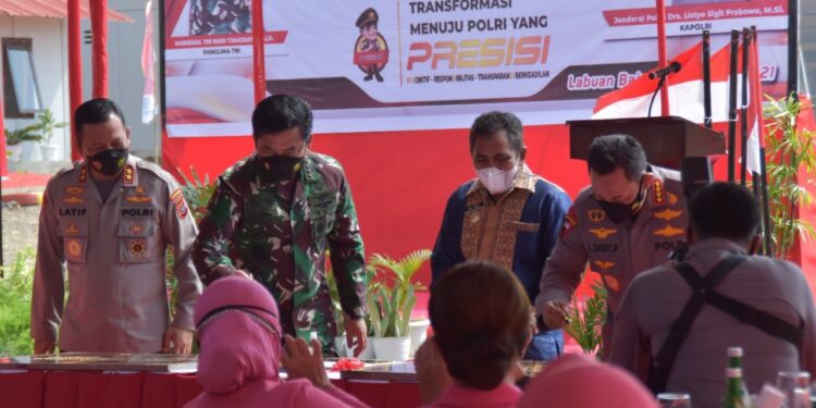 Kapolri Resmikan Komplek Brimob Presisi Manggarai Barat, Ingatkan Sinergitas TNI-Polri