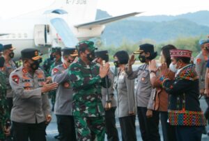 Panglima TNI dan Kapolri Kunker di Labuan Bajo