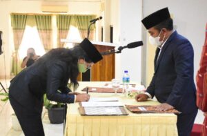 Bupati Lantik 7 Pejabat Pimpinan Tinggi Pratama Pemkab Manggarai Barat