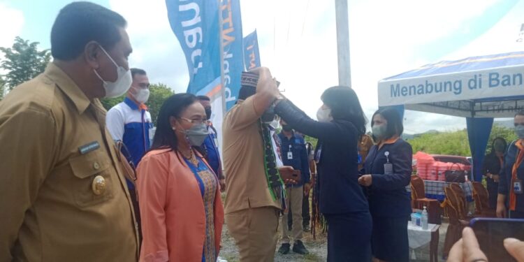 Bupati Manggarai Timur Resmikan Kantor Kas Bank NTT