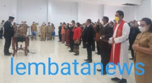 Bupati Lembata Lantik Kepala Sekolah, Harus Bahagia Tinggal di Kampung Bersama Keluarga