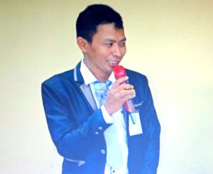 Ini Sosok Elias Cima Sebagai Moderator Penajaman Visi Misi Calon Wabup Ende