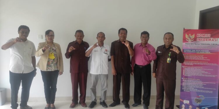 IAKN Kupang, Kampus Pertama Terima Kunjungan Komisioner KI NTT